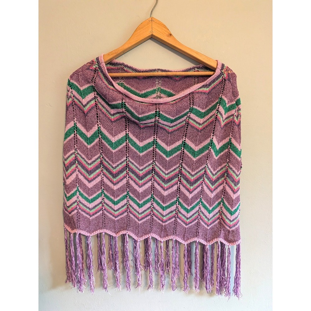 Vintage Y2K Crochet Knit Chevron Fringe Poncho Top Purple Zigzag Boho Festival